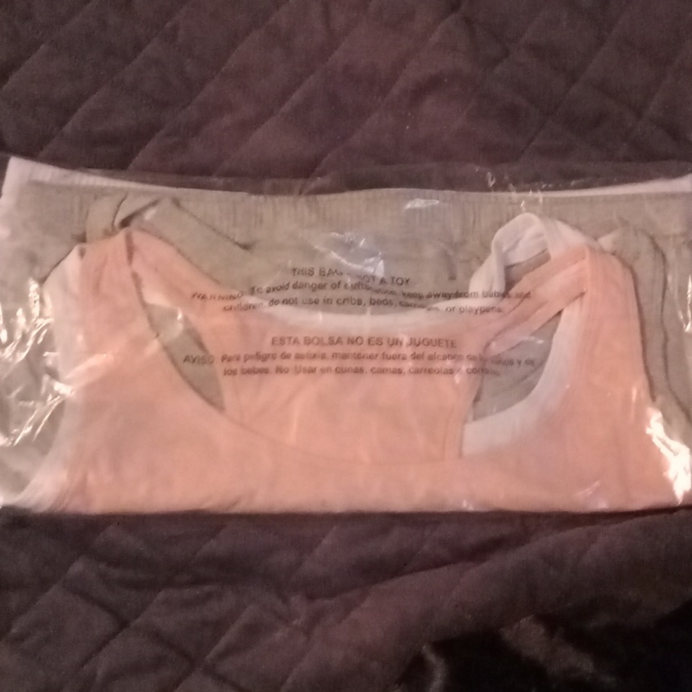 New size 44 sports bras